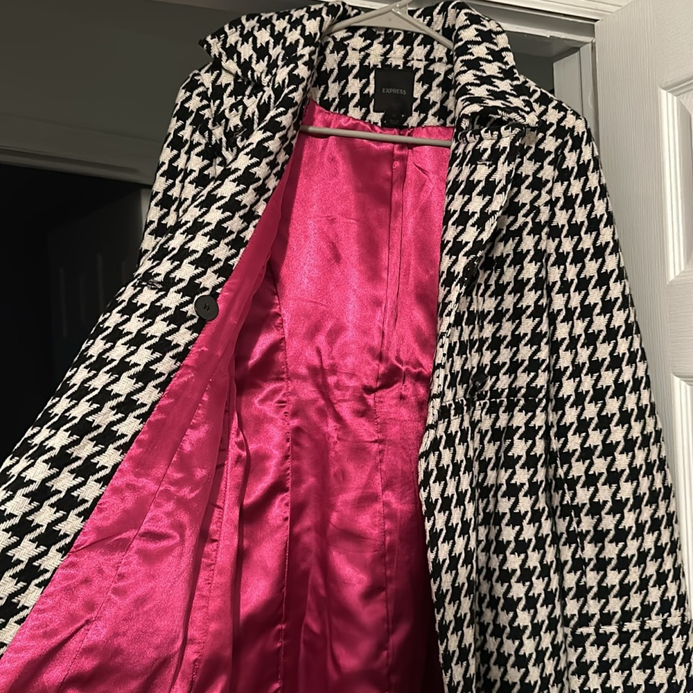 Express Coat - Picture 4 of 5